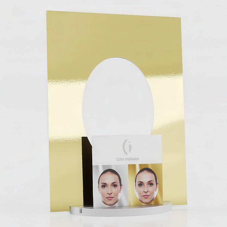 Intercoiffure Julia Göring // Color Indikator auf Ständer mit Broschure